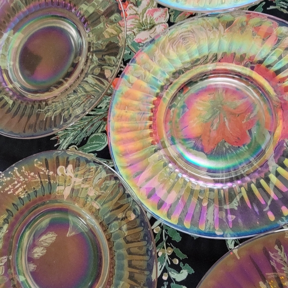 🍑  6 Vintage Iridescent Pressed Glass Salad/Dessert Plates  🍰  EVC - Picture 3 of 13